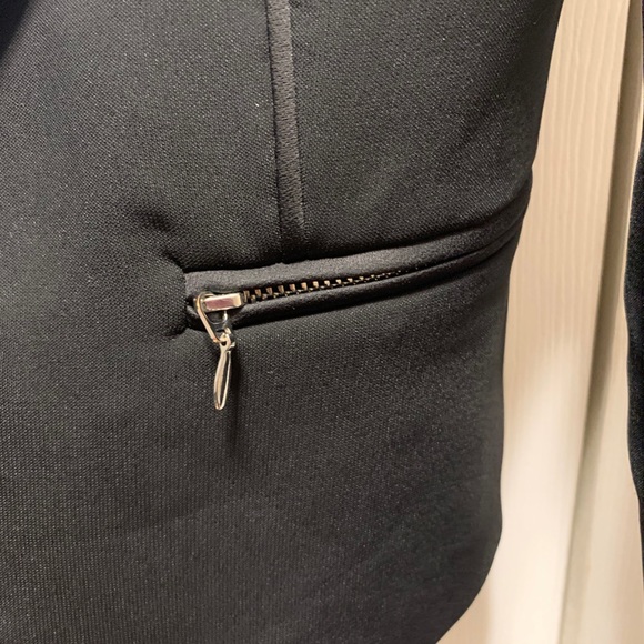 H&M preowned blazer - Picture 6 of 9